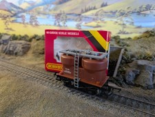 Hornby. R125. Twin Silo Wagon