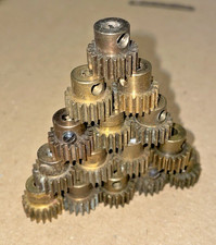 MECCANO PARTS No:-26 LOT OF 15