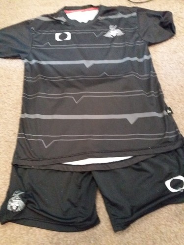 Doncaster rovers shirt and - xs,
