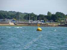 Photo 6x4 Murrays racing buoy and Gurnard Bay Yellow racing buoy 'Mu c2010