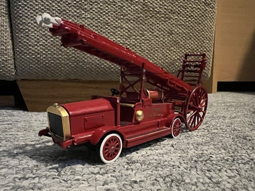 Fire brigade models - models, resin