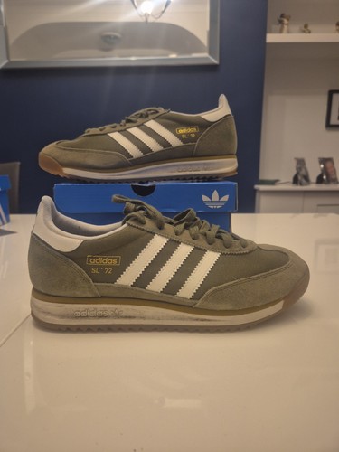 Adidas size uk 10 - sl, 72