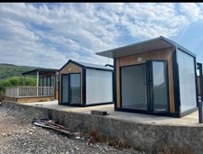 garden room/ home office/ studio insulated flat roofed