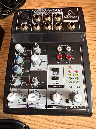 Behringer xenyx 502 compact - behringer,