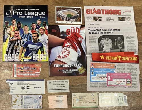 Foreign used football - used, tickets