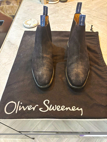 Oliver sweeney lochside - oliver,