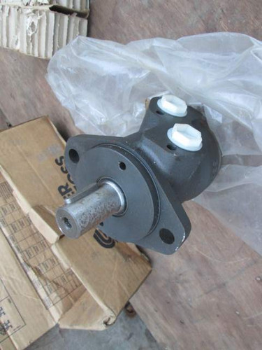 Hydraulic drive motor - ,