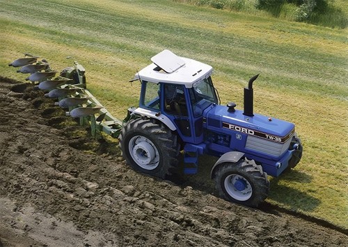 Vintage ford tractor tw35 - ford,