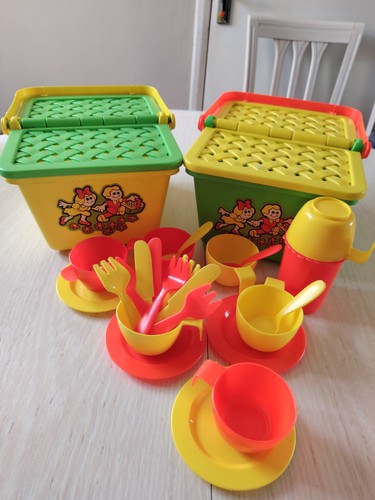 Vintage mayco picnic set - vintage,