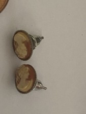 Small Cameo Style Stud Earrings In Silver Tone