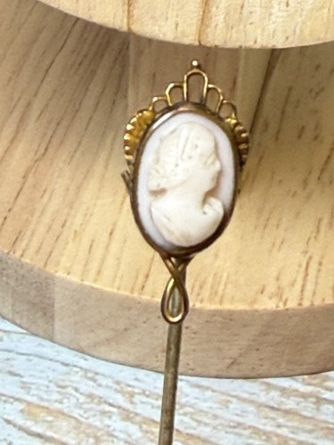 Antique carved light - antique?, 2.5”