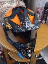 Brand New Bmx Helmet For Pump Track Bmx New Condition Been Used Once.