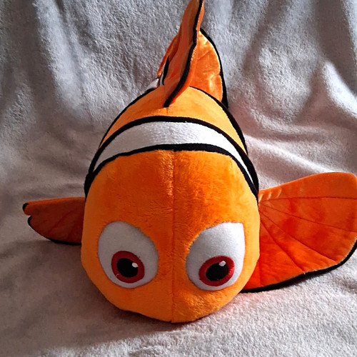 Disney store finding nemo - disney,