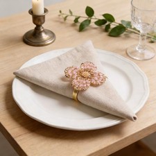 NEW Elegant Pink Clover Rose
