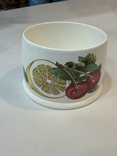 Wedgewood sugar bowl - wedgewood, fruit