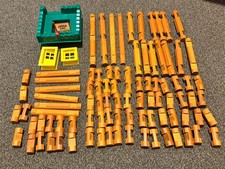 Lincoln logs Wooden
