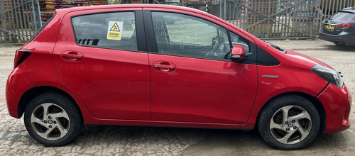 Toyota yaris hybrid mk3 - toyota,
