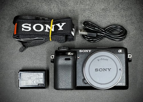 Near mint boxed sony - mint/boxed, alpha