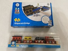 Bigjigs Rail Shipwreck Bridge