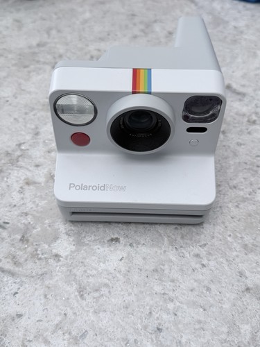 Polaroid now type - polaroid,