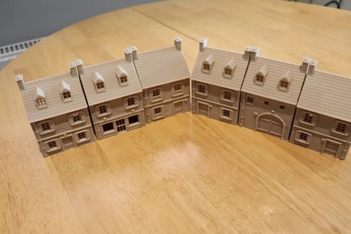 Choice houses 1 with - 1,