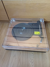wooden vinyl player