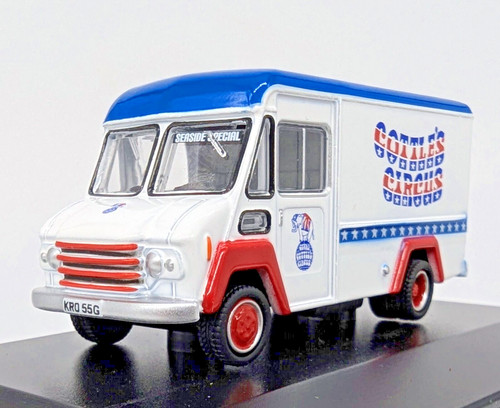 Oxford diecast commer - oxford, walk