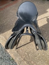 gfs xch black 17 inch saddle with changeable gullet system 