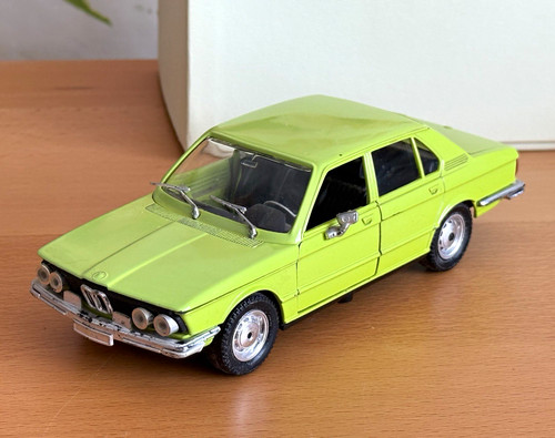 Polistil bmw 525 - bmw, e12