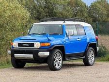 TOYOTA FJ 4.0 V6 RHD 4X4 FJ40 * MODERN DAY LAND CRUISER * ULEZ * LOW MILEAGE *