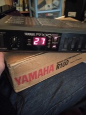 Yamaha R100 stereo reverb