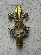 VINTAGE BOY SCOUT FLAG FINIAL.