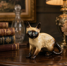Siamese Cat made in England
