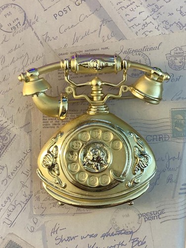 Vintage signed antique - signed,