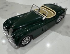  1/24 Scale Model Car - 1948