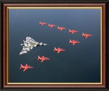 RED ARROWS & VULCAN BOMBER -