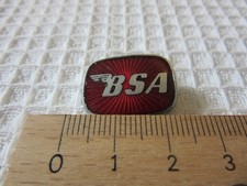 BSA BIRMINGHAM SMALL ARMS COMPANY MOTORCYCLES VINTAGE BADGE (# 83)