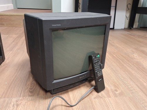 Retro sony trinitron - **retro**,