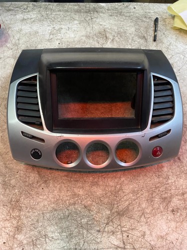 Mitsubishi 200 triton kat - l,