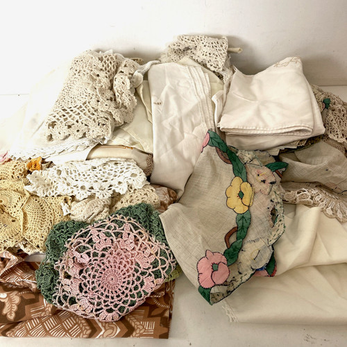 Bundle vintage fabrics - of,