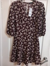 ladies dress burgundy white