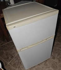 Iceking Under Counter Fridge Freezer