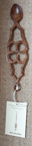 Hand carved wooden welsh - hand,