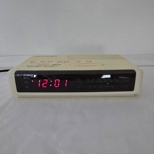 Sony dream machine - dream, icf-c320l