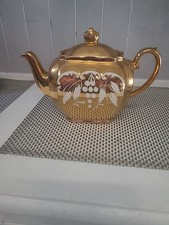 Vintage, Sadler Cube Teapot 'Gild Lustre' Pattern, Decorative, 2 Pints Capacity 