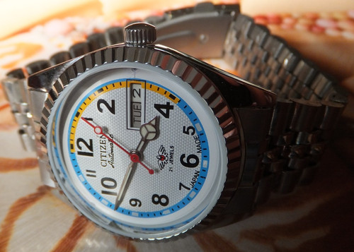 Citizen white speedo dial 36mm - citizen,