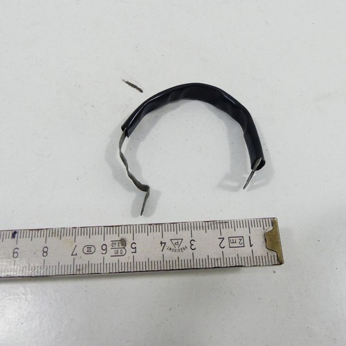 Suzuki 750 cable ties - cable,
