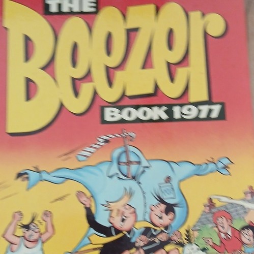 The beezer book 1977 annual - book,