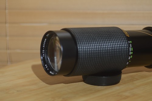 Sunagor fit 300mm f5 - 75-300mm, f5.6