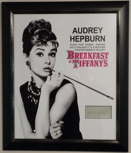Audrey hepburn signed - audrey, 71x60cm